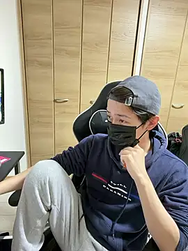 jiji9253 online show from 04-19-26, 05:29