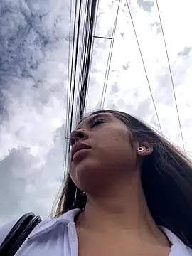 Snapshot of Sara-cooper2 chatting on 12-19-25, 07:32 Sara-cooper2 online show from 12-19-25, 07:32