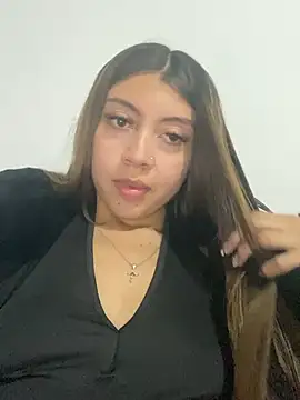 Sara-cooper2 online show from 01-15-26, 01:54