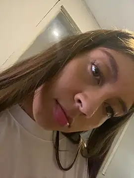 Sara-cooper2 online show from 03-02-26, 07:21