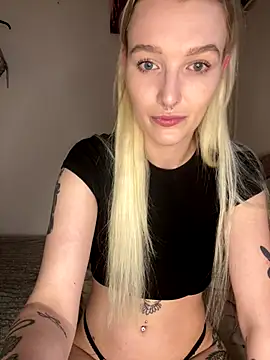 lovecassyrose online show from 11-25-25, 07:08