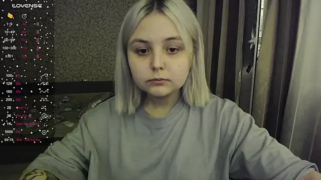 Snapshot of vendymories chatting on 11-05-25, 02:00 vendymories online show from 11-05-25, 02:00