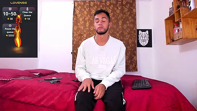 Snapshot of kaifas_dirty chatting on 09-24-25, 10:57 kaifas dirty online show from 09-24-25, 10:57