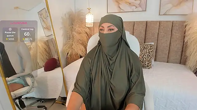 azza   online show from 09-13-25, 12:05