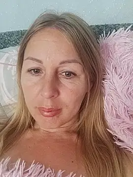 LunaSugarX online show from 09-26-25, 09:46