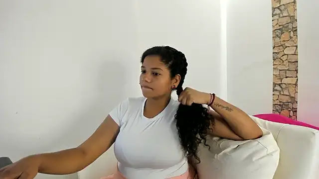 NinaCollinss1 online show from 09-20-25, 03:13