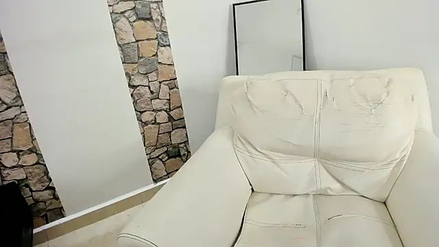 NinaCollinss1 online show from 10-24-25, 03:52