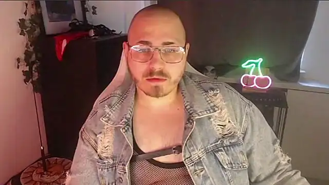 FabianKinky online show from 09-24-25, 06:06