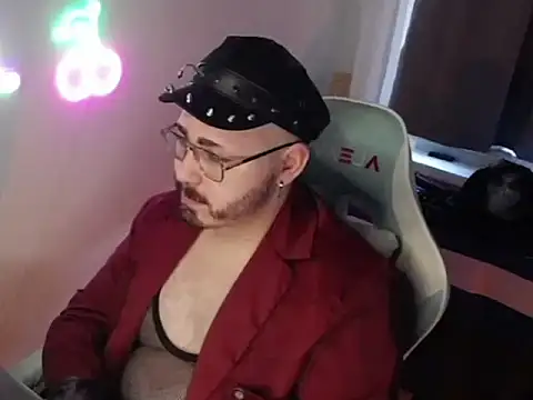 FabianKinky online show from 10-19-25, 09:32