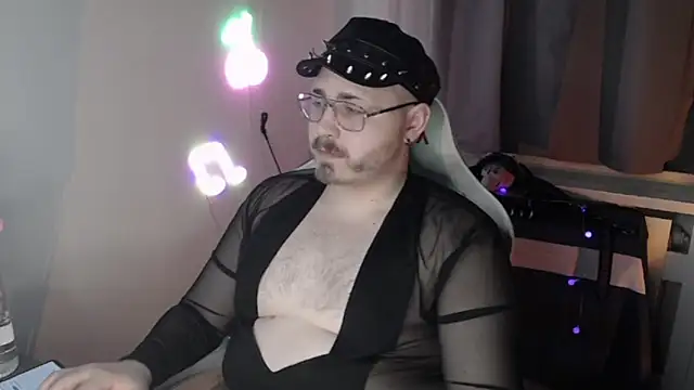 FabianKinky online show from 10-24-25, 05:53