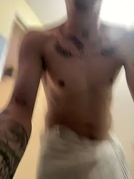 AlphaMasterXxx online show from 10-05-25, 02:37