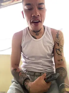 AlphaMasterXxx online show from 10-14-25, 01:56