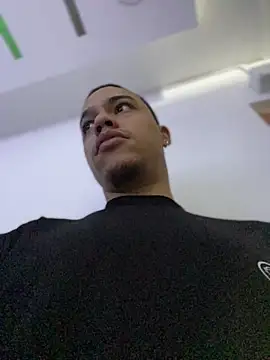 AlphaMasterXxx online show from 11-30-25, 01:04