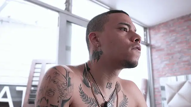 AlphaMasterXxx online show from 04-19-26, 07:27