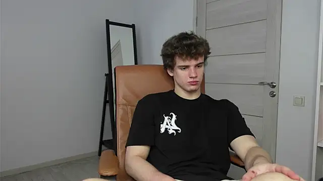 Snapshot of Ricky_Becko chatting on 10-08-25, 02:36 Ricky Becko online show from 10-08-25, 02:36