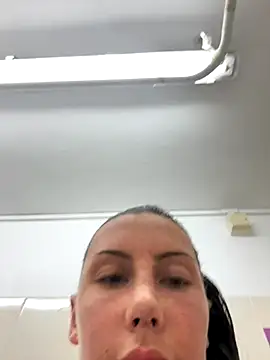 MilaRenee online show from 10-29-25, 12:51