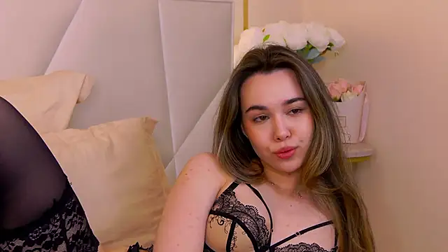 MiaMarlow online show from 04-26-26, 01:03