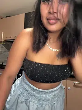 Snapshot of JaneetDeea chatting on 10-03-25, 09:56 JaneetDeea online show from 10-03-25, 09:56