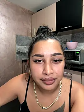 Snapshot of JaneetDeea chatting on 10-05-25, 10:18 JaneetDeea online show from 10-05-25, 10:18