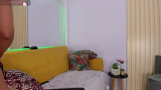 SoleneFontaine online show from 03-10-26, 07:52