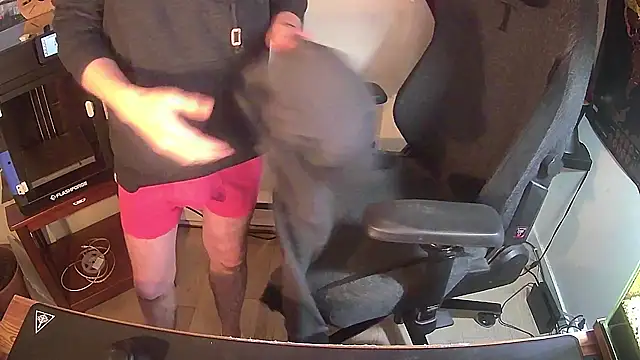 Snapshot of k_dick chatting on 01-14-26, 01:11 k dick online show from 01-14-26, 01:11