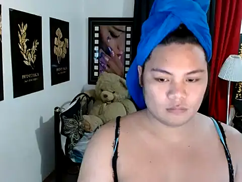 TSbrianaHugeCock online show from 04-25-26, 01:52