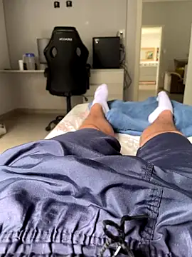 Snapshot of Novinho16cmz chatting on 10-10-25, 04:06 Novinho16cmz online show from 10-10-25, 04:06