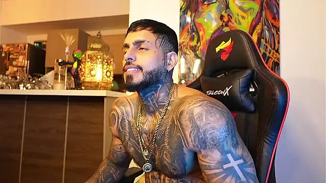 logan hugh8 online show from 09-28-25, 02:06