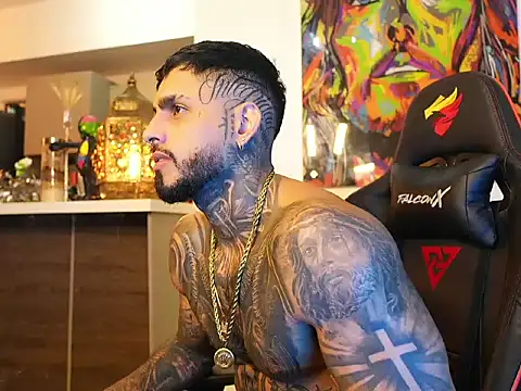 logan hugh8 online show from 10-04-25, 06:33