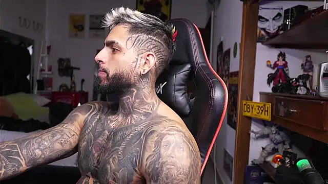 logan hugh8 online show from 04-27-26, 05:11