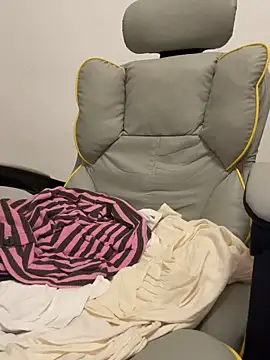 coco-o online show from 09-17-25, 03:14