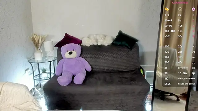 Snapshot of your_charm_ chatting on 09-30-25, 02:16 your charm  online show from 09-30-25, 02:16