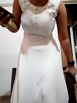 Love Foreverr12 online show from 10-18-25, 06:26