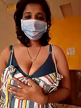 Love Foreverr12 online show from 11-29-25, 06:49