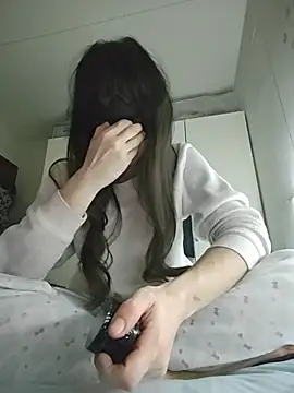 SweetSun69 online show from 02-04-26, 09:31