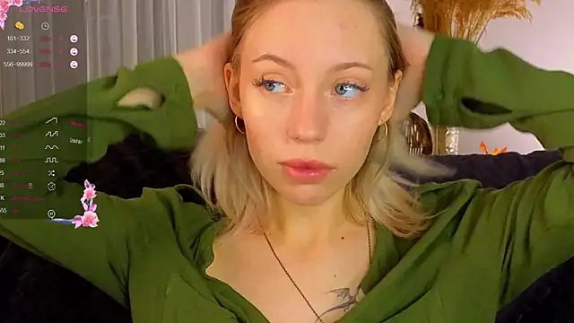 NyxaThorn online show from 11-07-25, 02:39