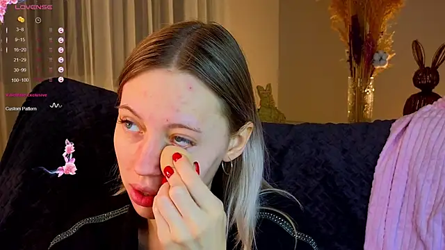 NyxaThorn online show from 12-01-25, 02:33