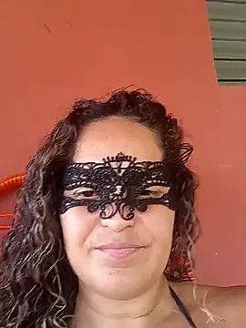 RaphinhaSanches online show from 02-05-26, 01:49