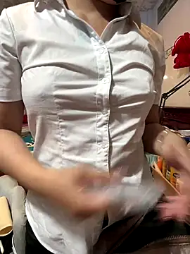 Snapshot of Knorr_Vietnams chatting on 09-17-25, 01:35 Knorr Vietnams online show from 09-17-25, 01:35