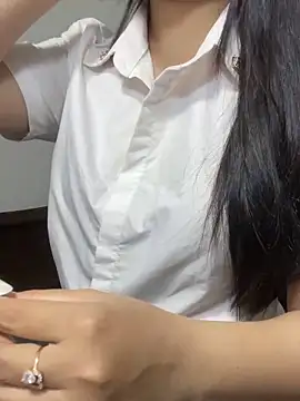 Snapshot of Knorr_Vietnams chatting on 12-17-25, 04:51 Knorr Vietnams online show from 12-17-25, 04:51