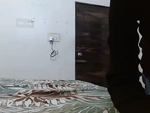 Snapshot of soya_queen chatting on 10-06-25, 02:20 soya queen online show from 10-06-25, 02:20