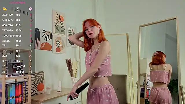 Snapshot of TiannaBorlace chatting on 09-23-25, 11:13 TiannaBorlace online show from 09-23-25, 11:13