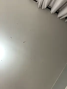 Snapshot of Aliciawhitee chatting on 10-13-25, 12:10 Aliciawhitee online show from 10-13-25, 12:10