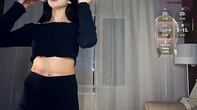 MalvinaKroening online show from 10-26-25, 04:29