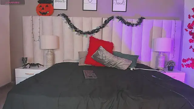 college muscle ass1 online show from 10-24-25, 02:41