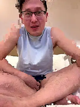 Snapshot of maxime0928 chatting on 01-11-26, 04:34 maxime0928 online show from 01-11-26, 04:34