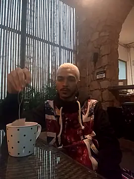 Snapshot of MarcusRain_ chatting on 09-20-25, 11:33 MarcusRain  online show from 09-20-25, 11:33