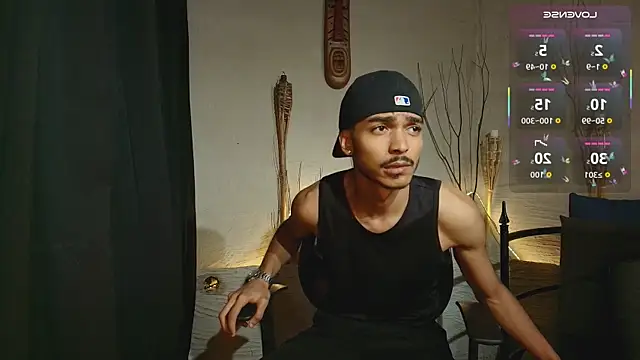 Snapshot of MarcusRain_ chatting on 11-11-25, 07:14 MarcusRain online show from 11-11-25, 07:14