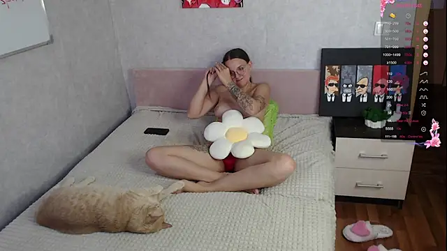 Violetwin online show from 10-20-25, 10:49