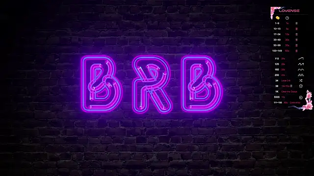 Snapshot of Violetwin chatting on 11-21-25, 12:04 Violetwin online show from 11-21-25, 12:04